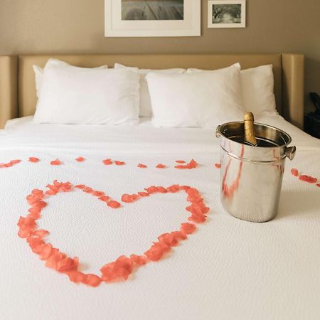 The Bluff Hotel Savannah, Tapestry Collection By Hilton المظهر الخارجي الصورة