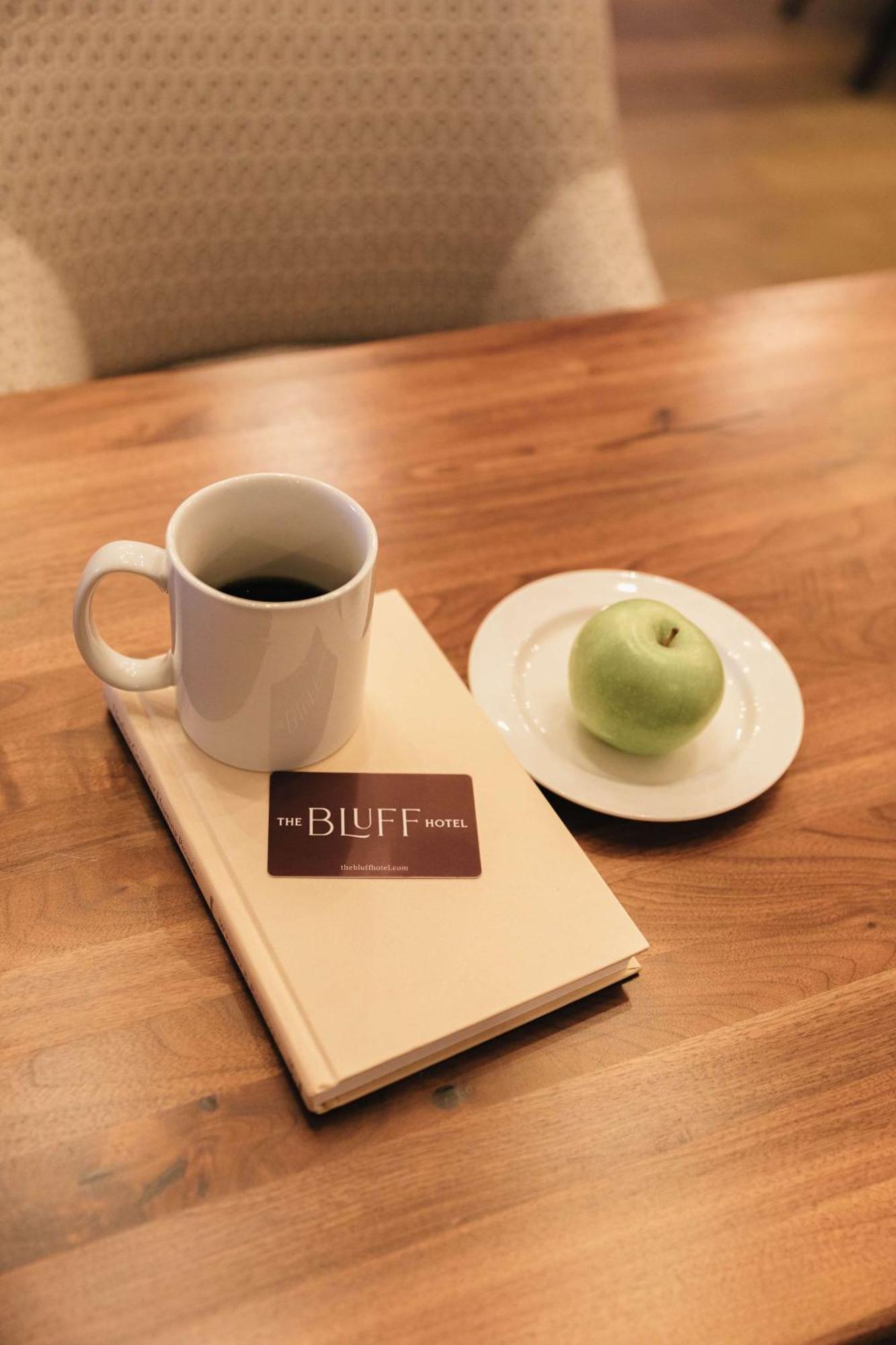The Bluff Hotel Savannah, Tapestry Collection By Hilton المظهر الخارجي الصورة